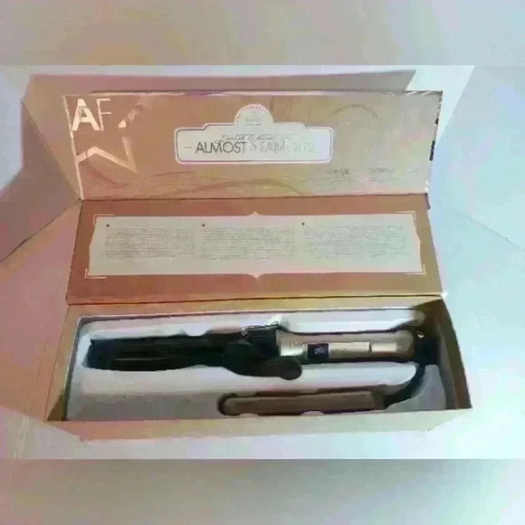 ALMOST FAMOUS Beach Wave Babe 2-Piece Set Curling Wand & Mini Iron New In Box - Picture 2 of 7